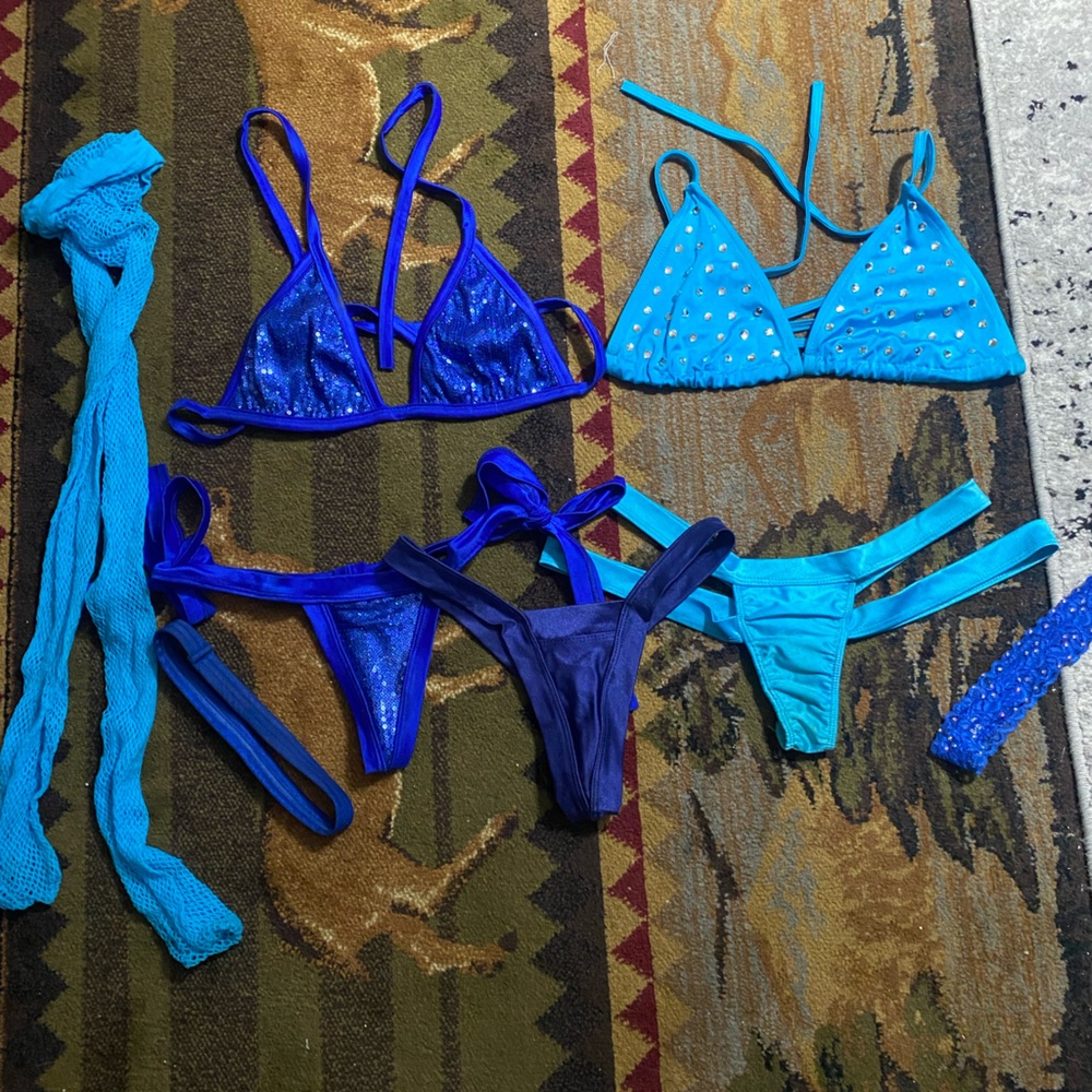 Cirilla's Blue Dancewear Sets with Garters and Blue Fishnets